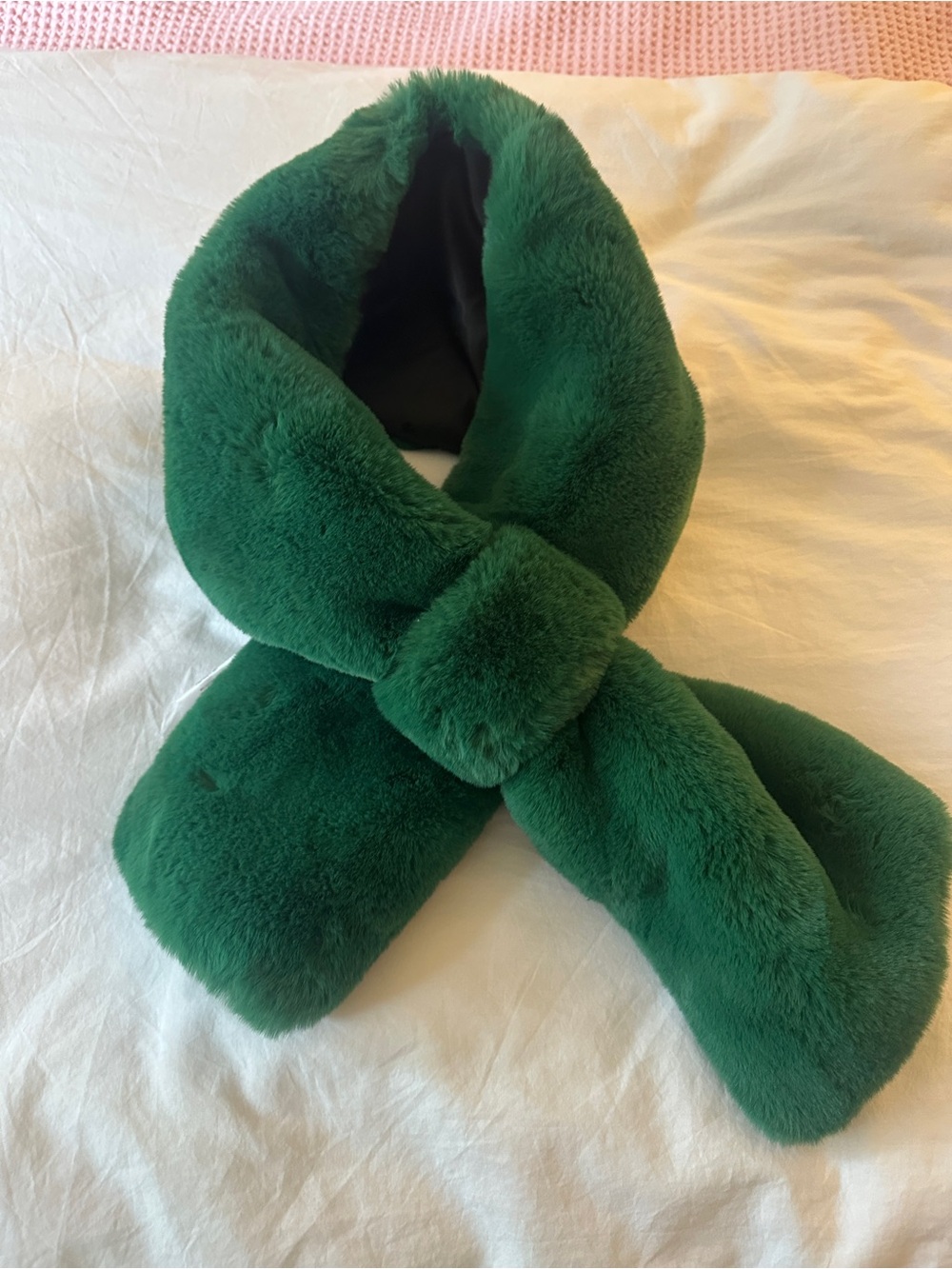 Apparis Faux Fur Scarf in Emerald Green